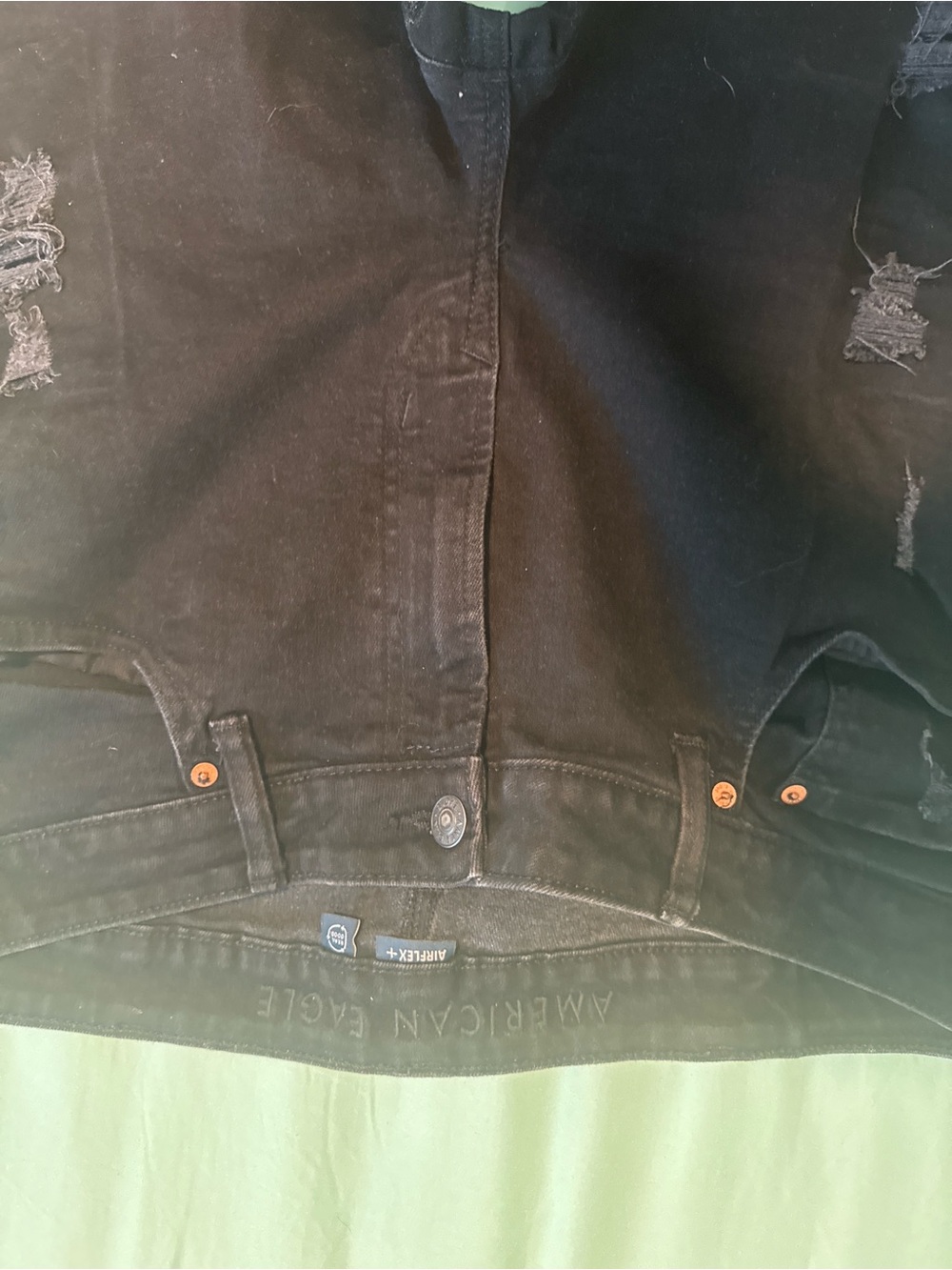 American Eagle Outfitters Men's Black Relaxed Jeans with Distressed Details